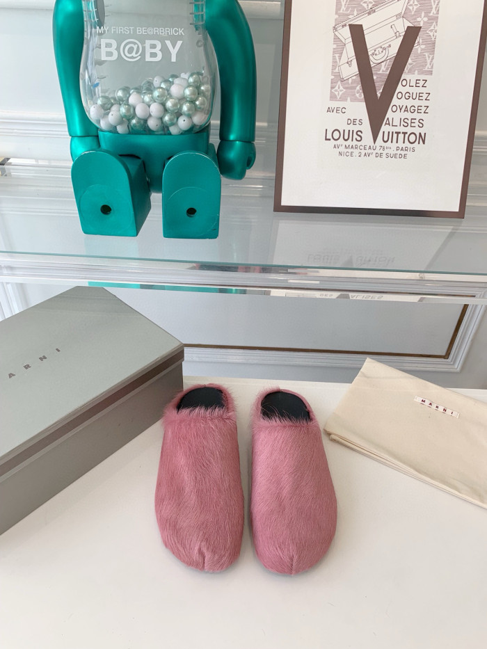 Ma*n1 FUSSBET SABOT CALF-HAIR SLIPPERS