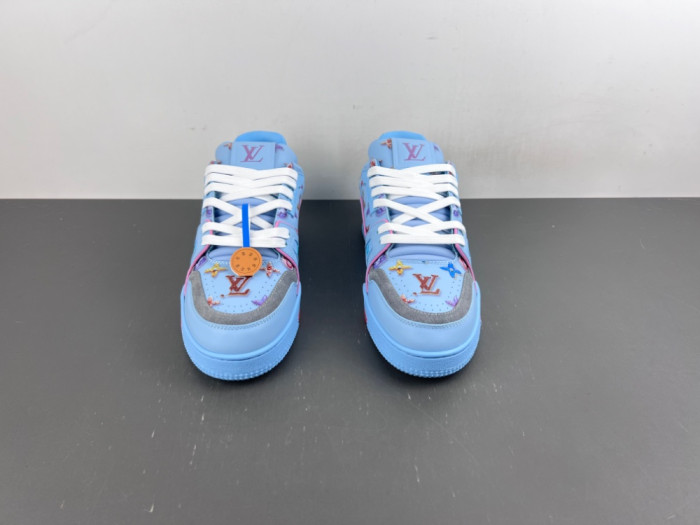 L0vis Vvtt0n LV trainer