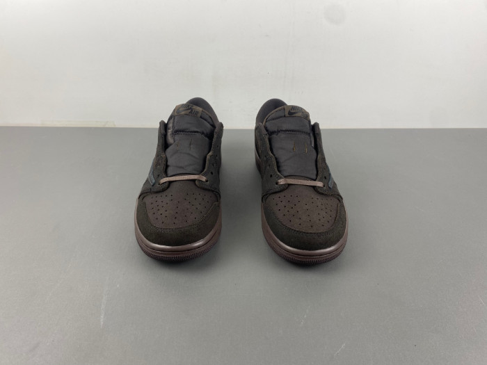 Travis Scott x Air Jordan 1 Low OG