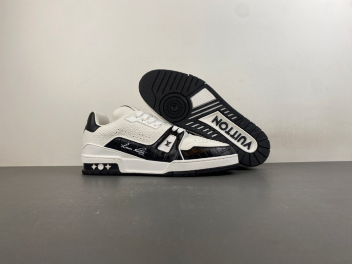 L0vis Vvtt0n LV trainer