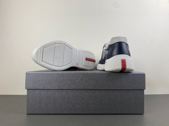 PRA SNEAKER
