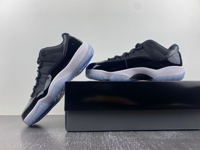Air Jordan 11 “Space Jam" FV5104-004