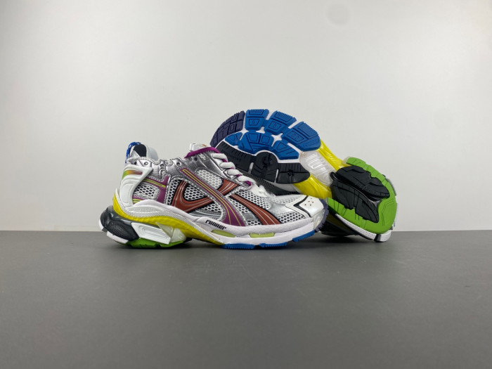 Balenciaga Runner 772774-W3RBW-9168
