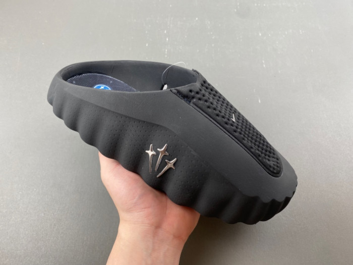 Nike Mind 001 