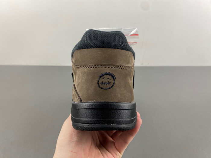 Travis Scott x Air Jordan 1 Low JACK FZ8117-204