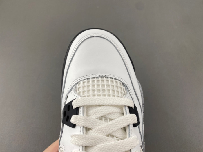 Air Jordan 4 “White Cement” FV5029-100