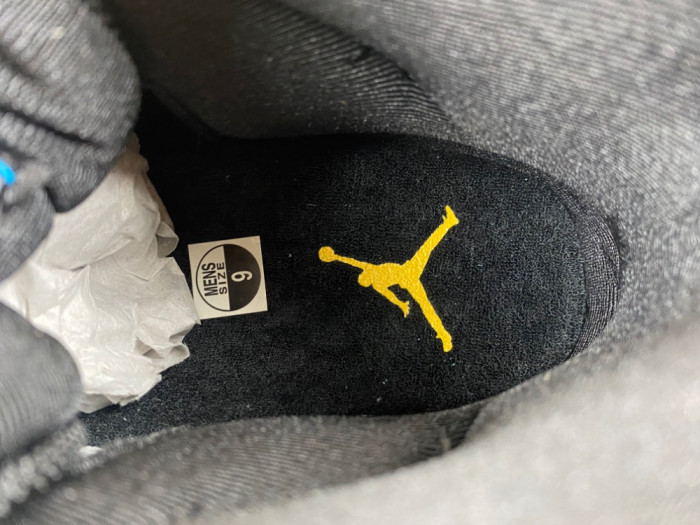 Air Jordan 11 Retro Gamma Blue (2025) CT8012-047