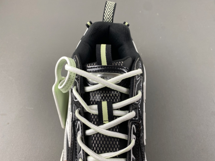 Off White C/O Virgil Abloh