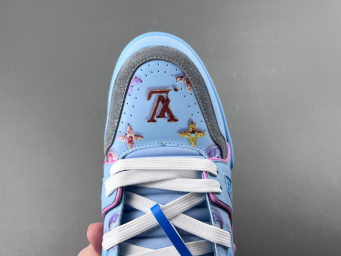 L0vis Vvtt0n LV trainer