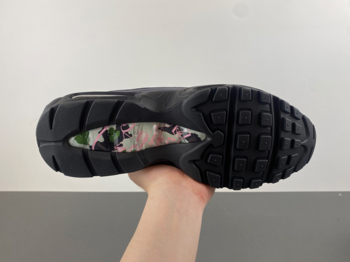 Corteiz x Air Max 95 SP " Pink Beam” FB2709-001