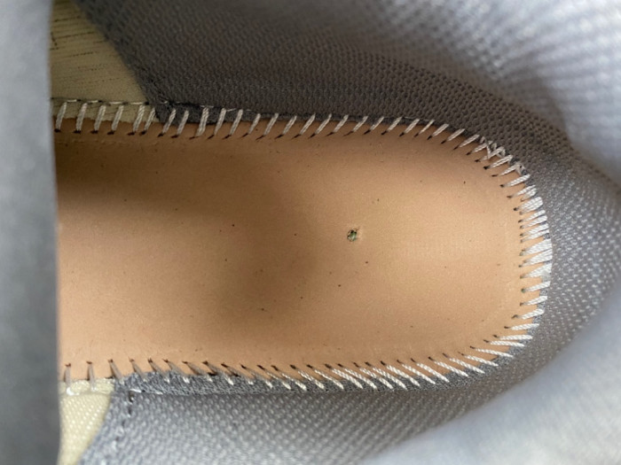 OFF-WHITE BE RIGHT BACK