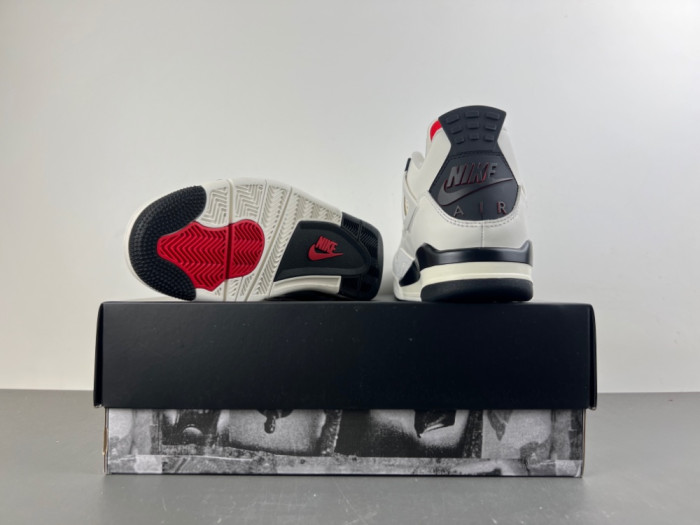 Air Jordan 4 “Flight Club" IM4002-100