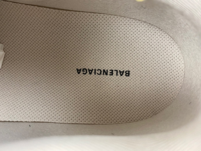 Ba1en*iaga TRACK SNEAKER 800590WTRHK9751