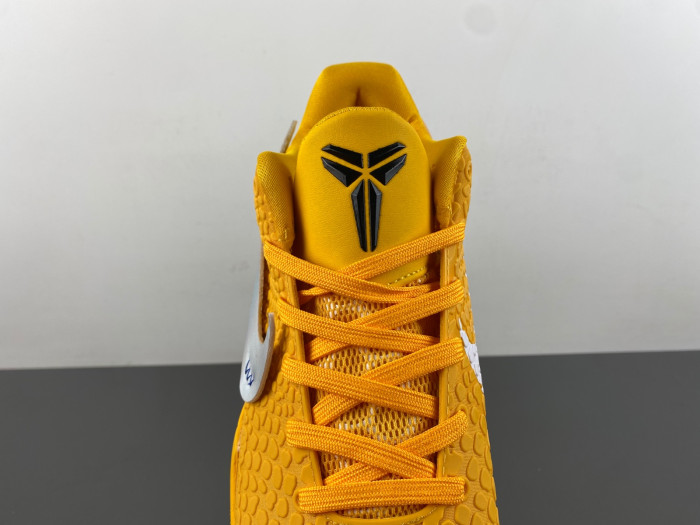NIKE KOBE 6 OW PROTRO “MAMBACITA” CW2190-501