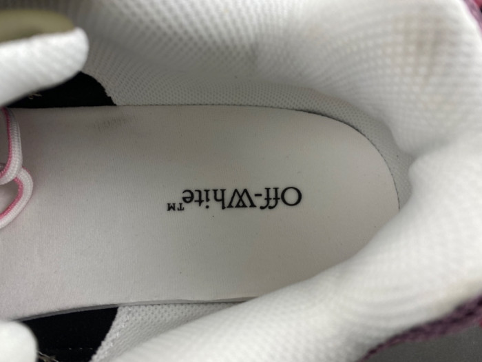 Off White C/O Virgil Abloh