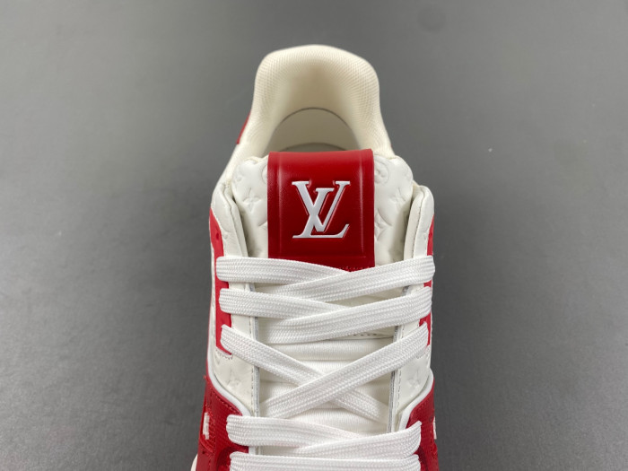 l**is V*t*n lv trainer