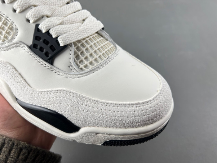 Air Jordan 4 “Flight Club" IM4002-100