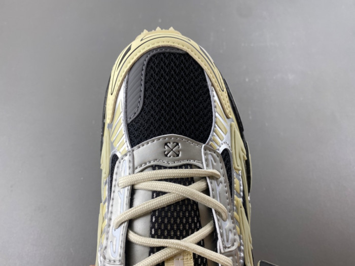 OFF-WHITE BE RIGHT BACK
