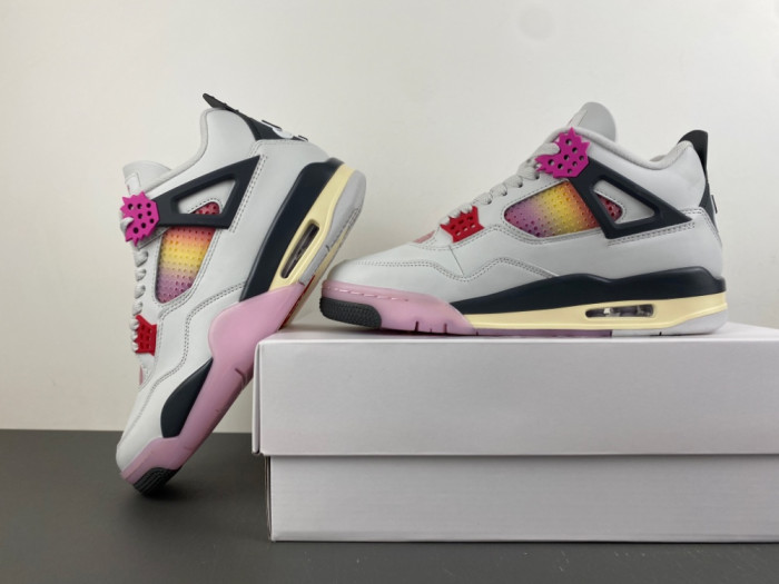 NIKE AIR JORDAN 4 RETRO JA1135-100