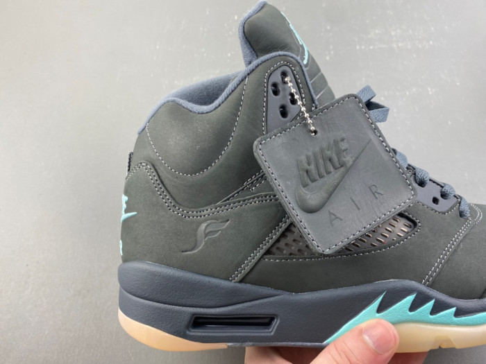 2026 Solefly x Air Jordan 5 Retro IU0734-001
