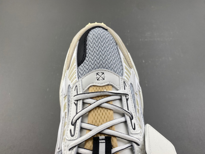 Off White C/O Virgil Abloh