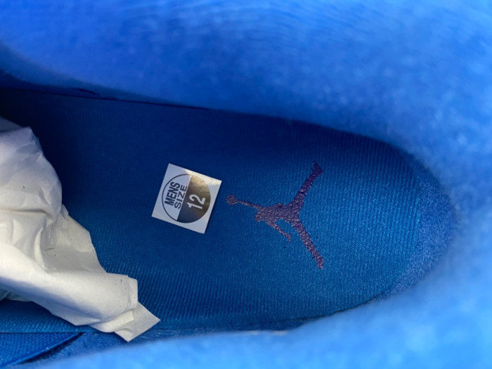 Eminem x Air Jordan 4 “Encore” 2027 JJ3098-400