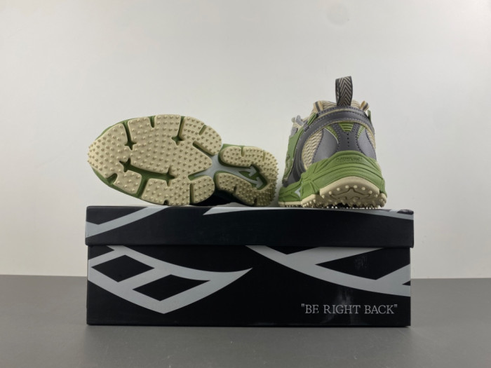 OFF-WHITE BE RIGHT BACK