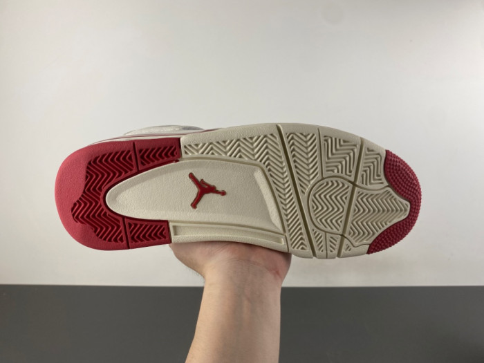 Jordan 4 Retro Valentine