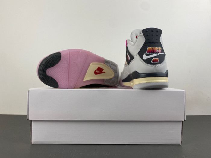 NIKE AIR JORDAN 4 RETRO JA1135-100