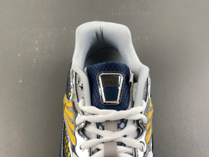 B0tt*ga Ven*ta ORBIT SNEAKER