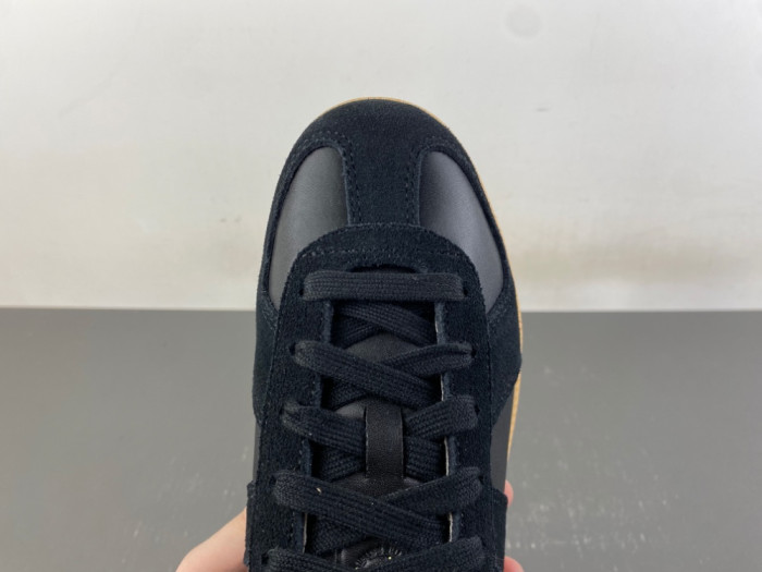 Ma1s0n Marg*e1a CALFSKIN Sneakers