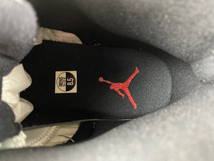 AIR JORDAN 12 RETRO TAXI 130690-125