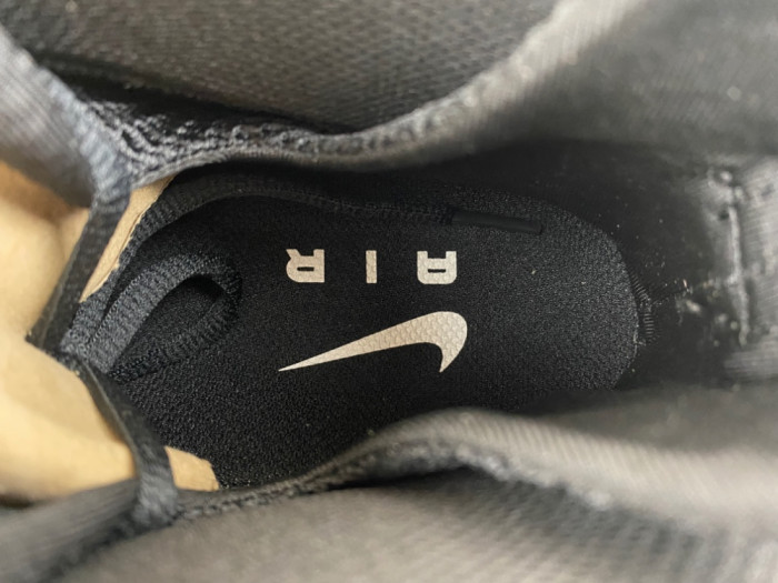 Nike Air Foamposite Pro “Wolf Grey” HF0794-001