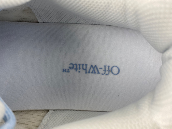 OFF-WHITE BE RIGHT BACK