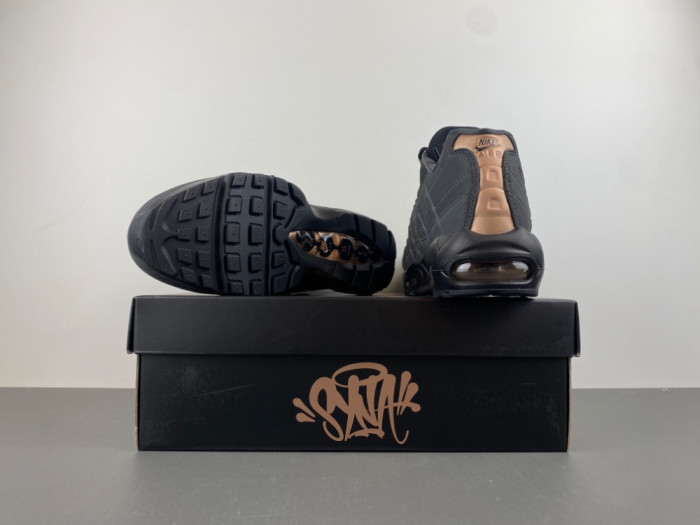 Central Cee x Nike Air Max 95 HQ6457-001