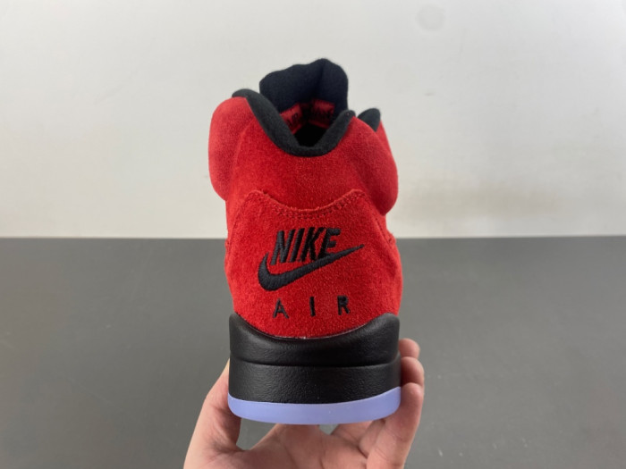 Air Jordan 5 Retro DD0587-600