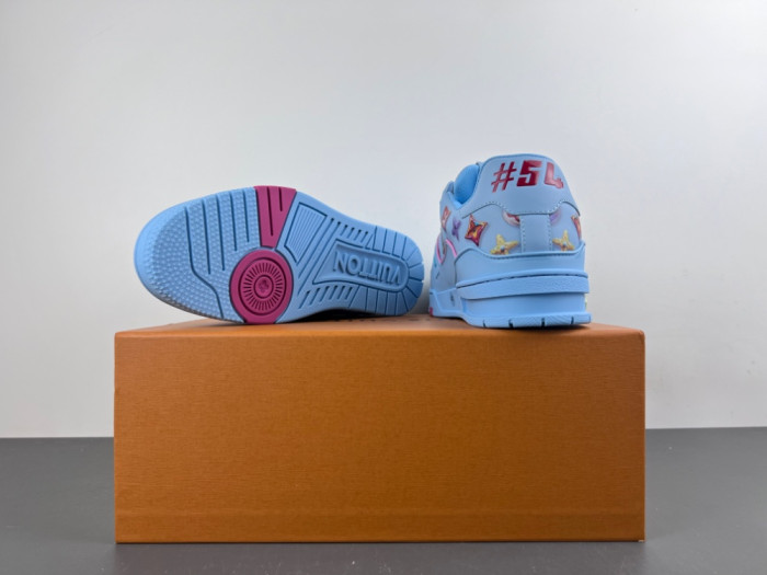 L0vis Vvtt0n LV trainer
