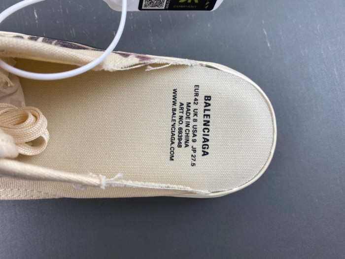 Ba1en*iaga Wmns Gr*ffiti Paris Mule 