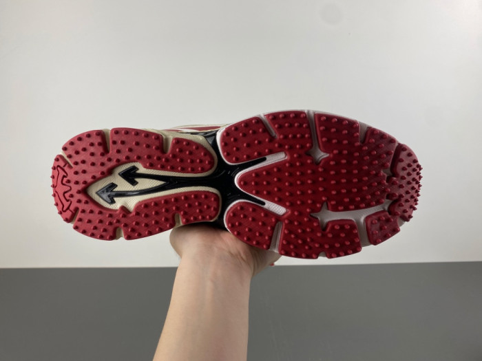 OFF-WHITE BE RIGHT BACK