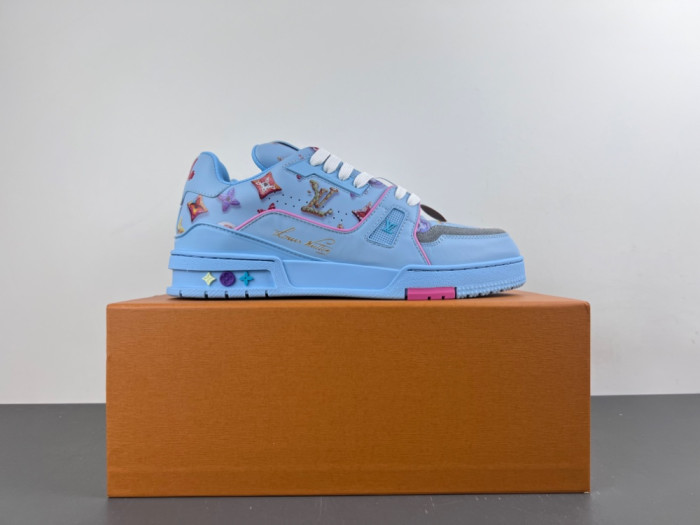 L0vis Vvtt0n LV trainer