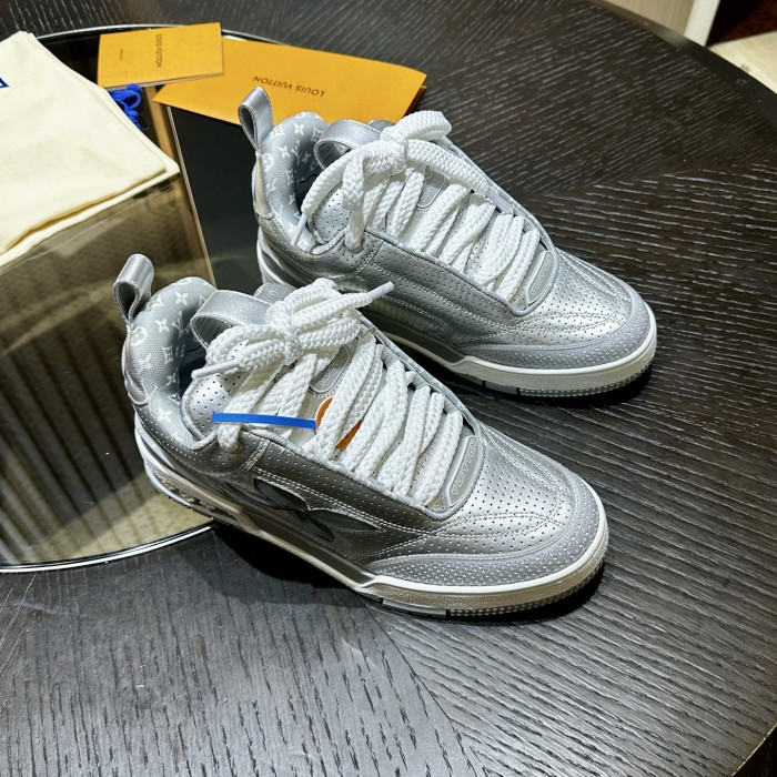 L0vis Vvtt0n SKATE SNEAKER