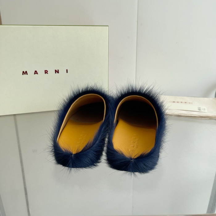 Ma*n1 FUSSBET SABOT CALF-HAIR SLIPPERS