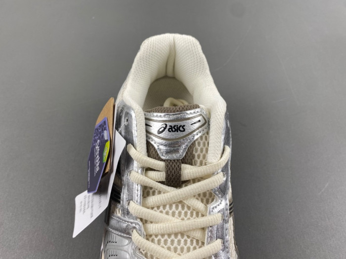 ASICS GEL-Kayano 14 Sneaker 1201A019-108