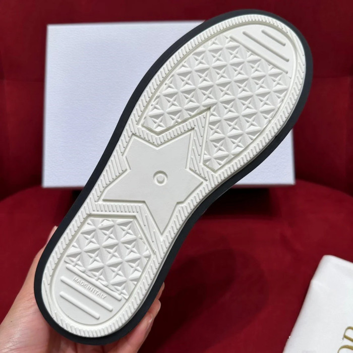 Walk n DR Platform WMNS Deep Blue Oblique Embroidered Cotton