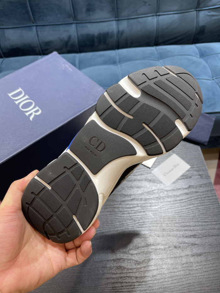 DR B22 SNEAKERS