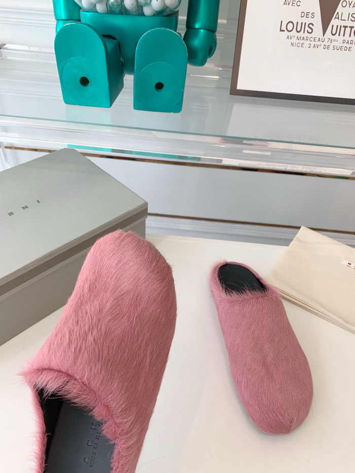 Ma*n1 FUSSBET SABOT CALF-HAIR SLIPPERS