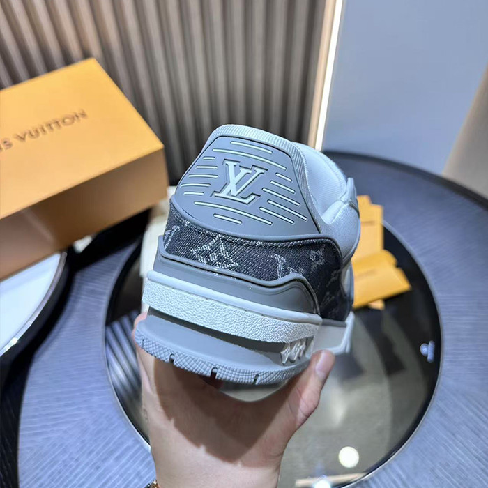 Louis Vuitton LV trainer