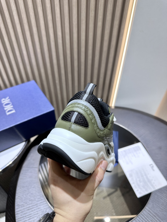 DR B22 SNEAKERS