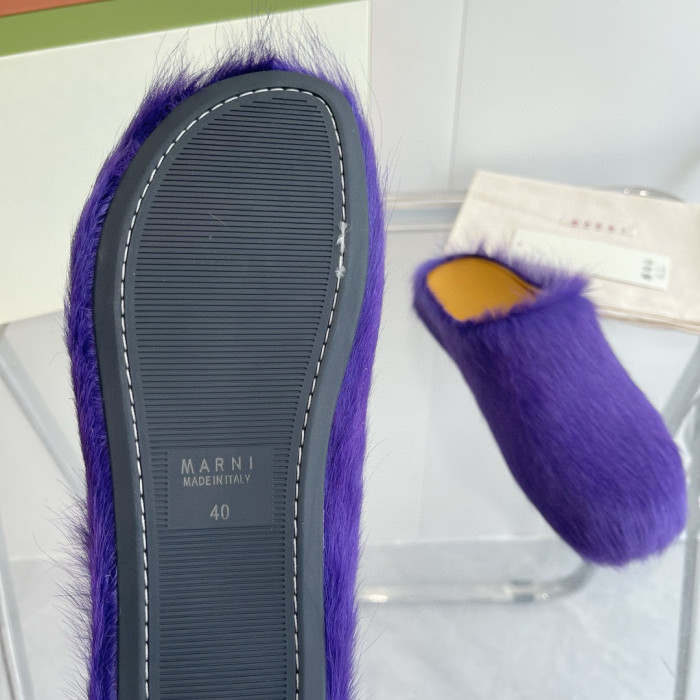 Ma*n1 FUSSBET SABOT CALF-HAIR SLIPPERS