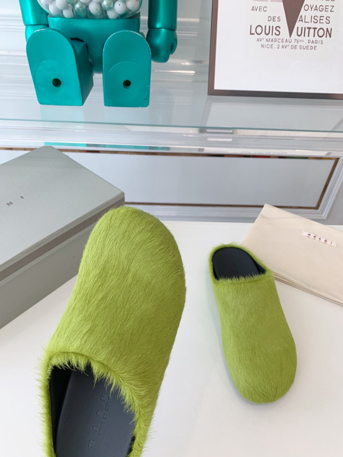 Ma*n1 FUSSBET SABOT CALF-HAIR SLIPPERS